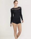 Glamorous navy blue Fiorenza long sleeved top from Boglietti is crafted from a ribbed wool/silk blend