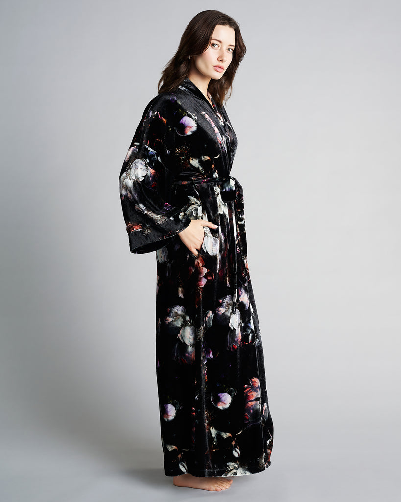 https://www.janesvanity.com/cdn/shop/products/janes-vanity-christine-vancouver-moonlight-silk-velvet-long-robe-2_1024x1024.jpg?v=1666986119