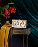 Maldives Natural Hard Clutch