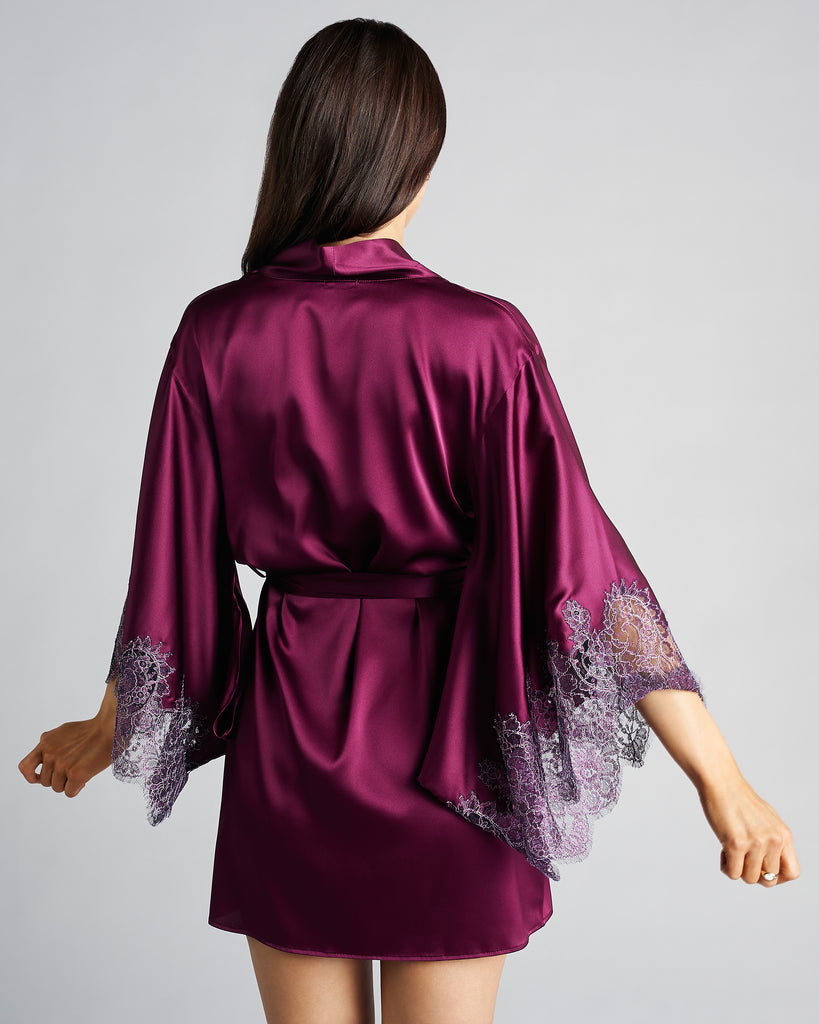 Emma Harris Rochelle Winter Berry Robe has vented kimono sleeves, a shawl collar and a silk tie closure.