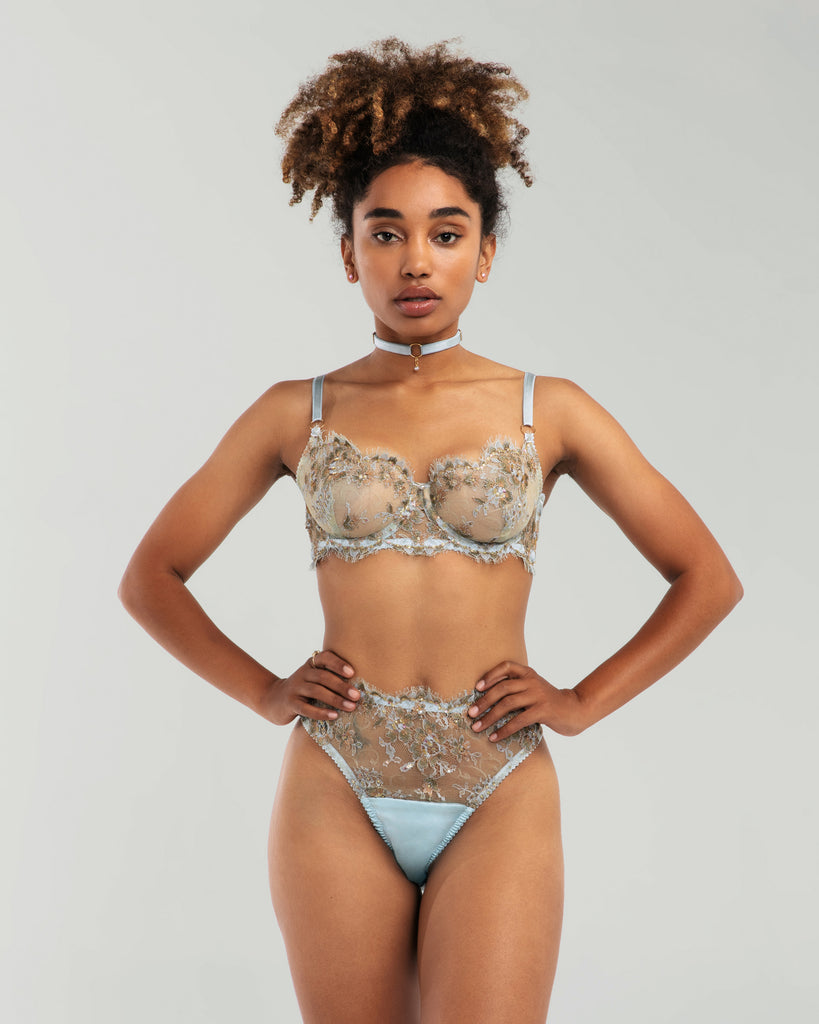 Karolina Laskowska Eos couture underwired bra has a tulle backing to the lace, freshwater pearl charm, adjustable hand-dyed elastic straps and an adjustable multi-strap multi-hook band for flexible fit